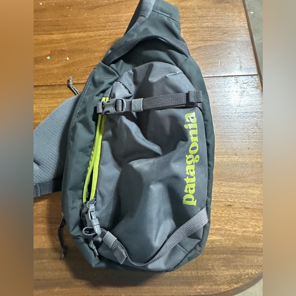 Patagonia Gray Sling Bag ATOM - Picture 8 of 12